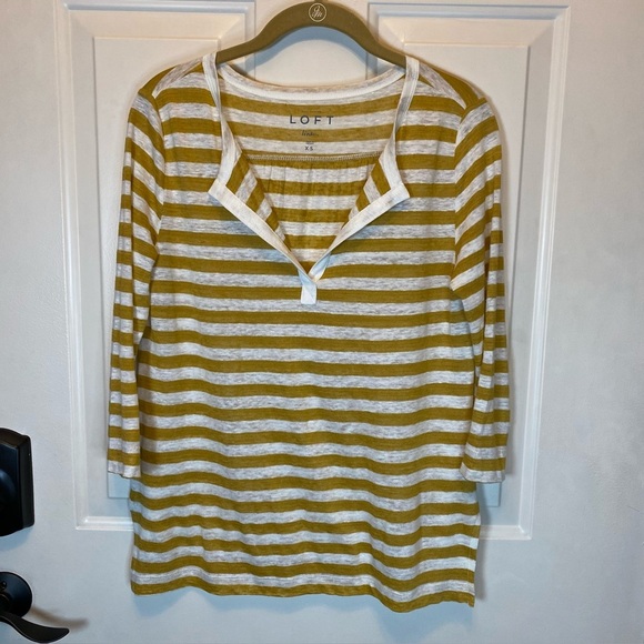 LOFT Linen Women’s V Neck Yellow/cream Striped 3/4 Sleeve Top XS.EUC - Picture 1 of 12